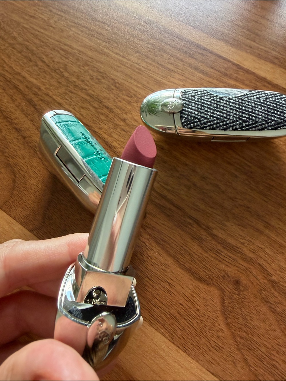 2 Rouge G Guerlain Lipsticks (2 lipsticks + 2 cases)